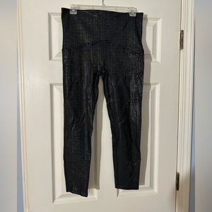 Spanx Metallic Dot Print Active 7/8 Legging
